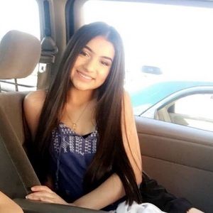 Meet your Posher, Vanessa